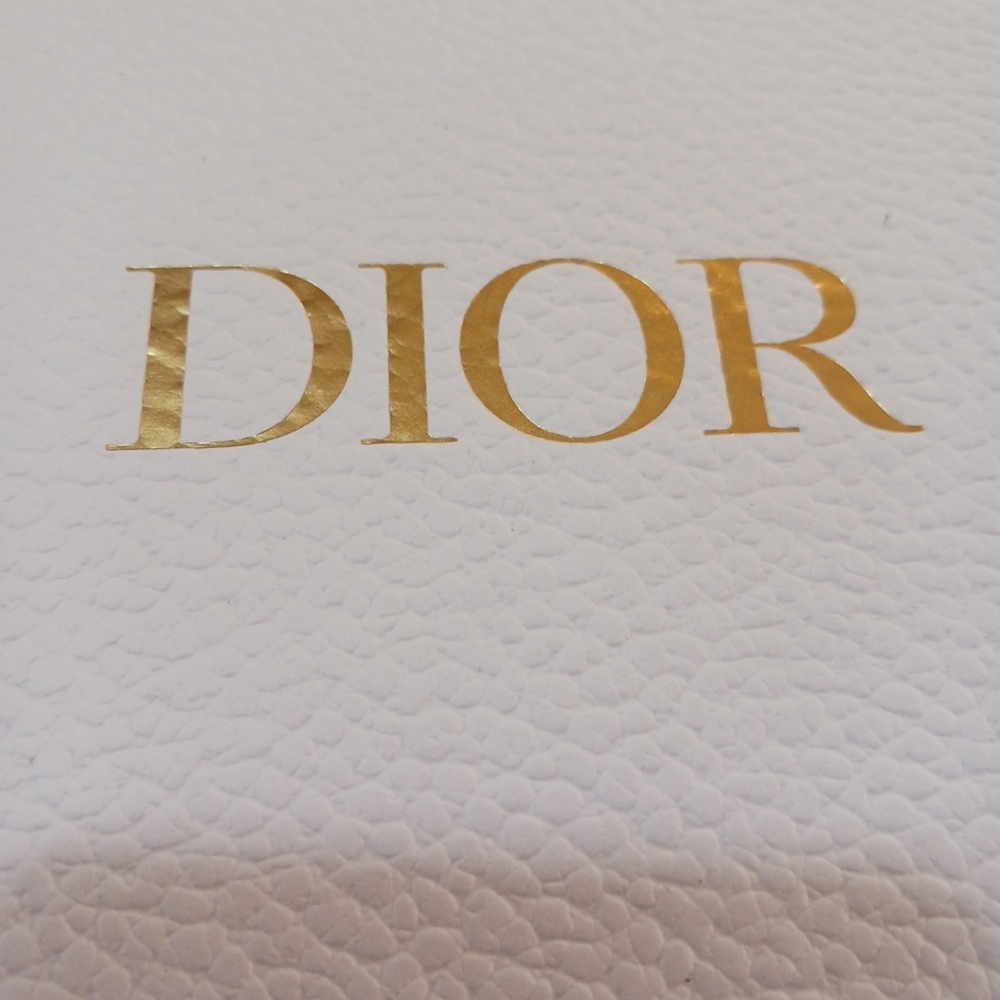 Dior Box White Textured Gift Box 10x10x2 Storage